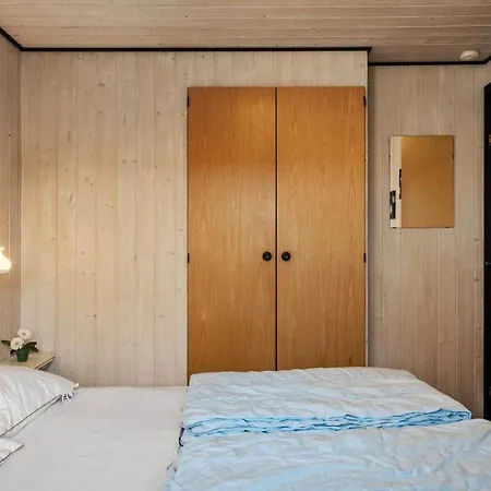 Holiday home Sj316-hejls-ronnebaervaenget-9 *